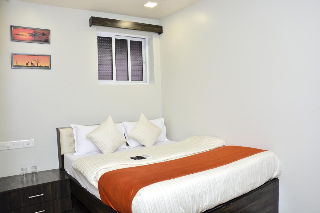 Premier Inn Bombay Exterior foto
